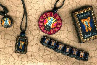 Handcrafted man gifts: Handmade jewelry and a lighter showcasing thoughtful present ideas for men, highlighting that meaningful gifts go beyond just material items.
