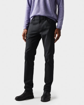 Rhone Everyday Five Pocket Pant, versatile and durable Father's Day clothing gift for husbands
