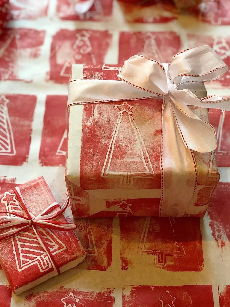 DIY wrapping paper 9, showcasing creative and personalized designs for unique gift packaging.