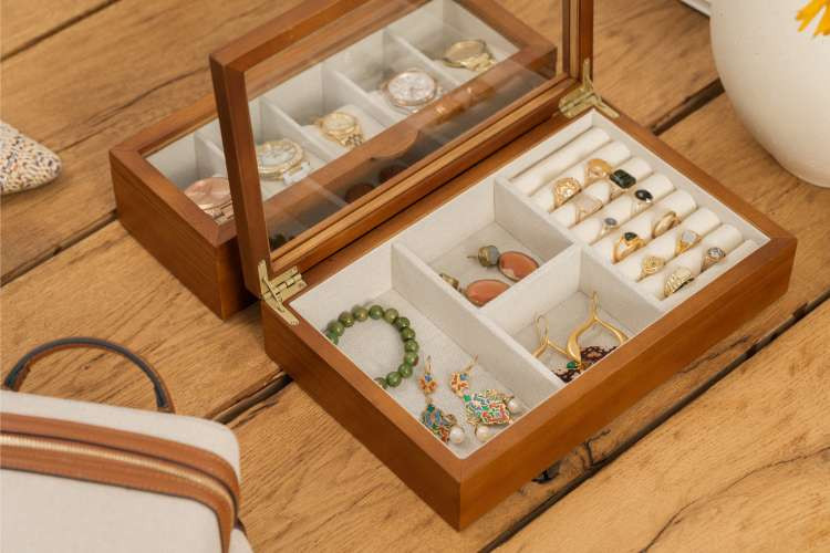 Fashion jewelry organizer, a practical random birthday gift idea for wife, keeping accessories neatly arranged and easily accessible (via Canva)