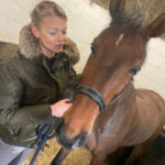 Lady Jemma Kidd with her horse Sparki at Wayfarer Eventing, a thoughtful guest bringing exceptional salt as a hostess gift