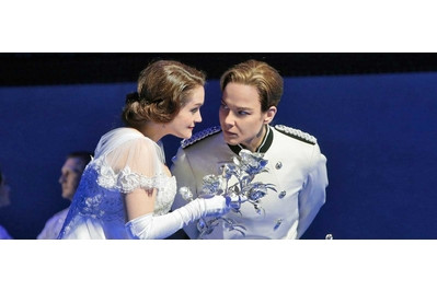 Met Opera on Demand gift subscription for opera lovers as last minute christmas gift