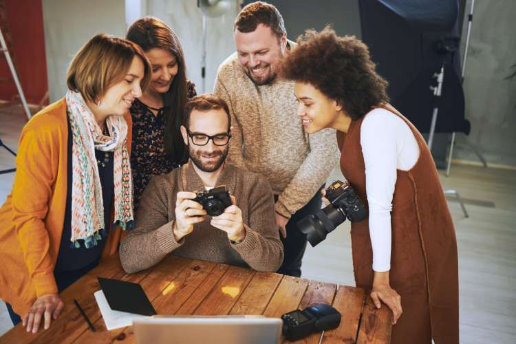 Photography class, a skill-enhancing birthday gift idea for wife, developing a new hobby and capturing memories (via Canva)