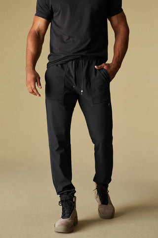 Men's athletic and comfort wear from Fabletics, a versatile christmas gift for boyfriend
