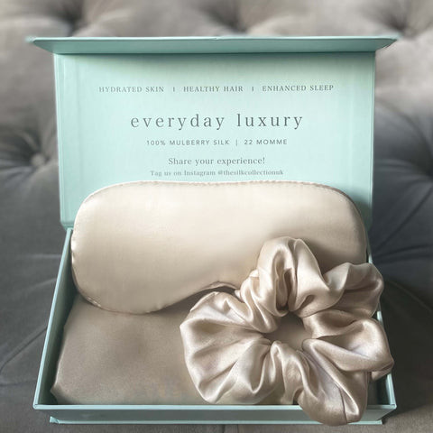 Silk ultimate sleep set, luxury gift box