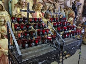 Vintage votive candles. Source: https://www.usedchurchitems.com/votive-holders.